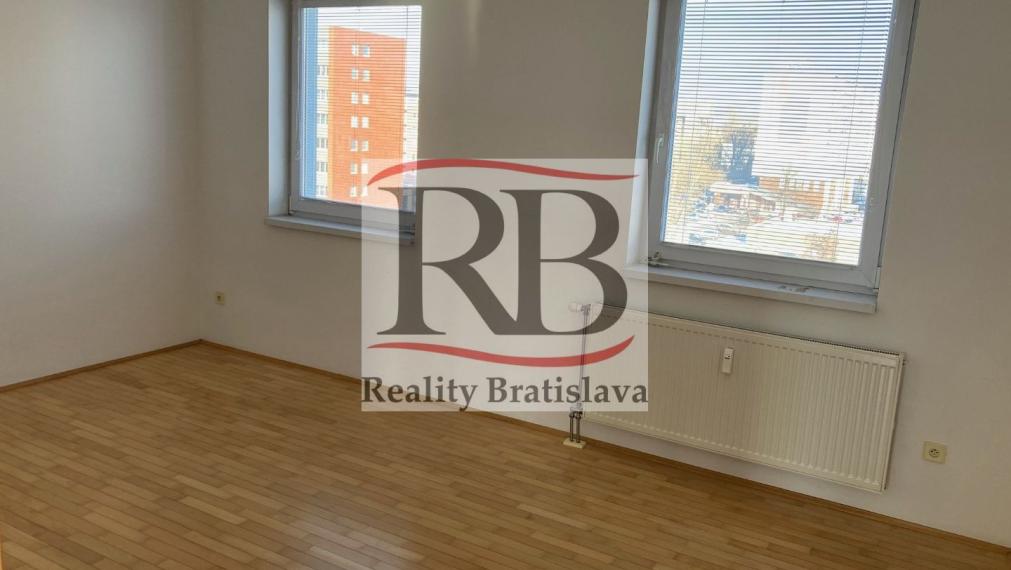 Byt prenájom - ul. Seberíniho, Bratislava II TOP