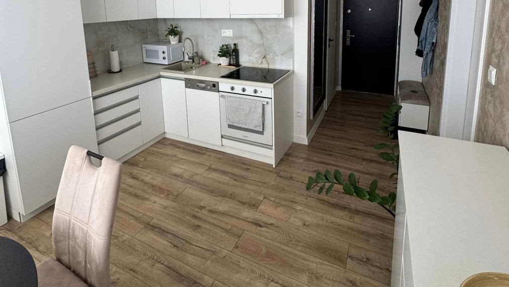 Šikovný kompletne zariadený 1,5 izbový byt na sídlisku Dubnička, Bánovce n. Bebravou