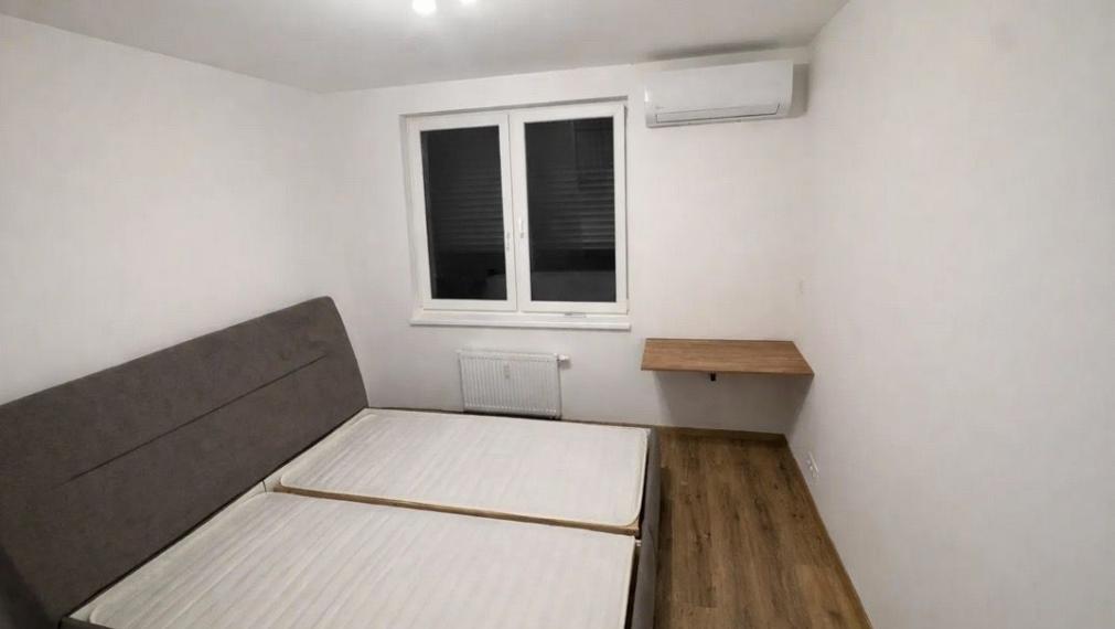 Byt na prenájom - ul. Malokrasňanská, Bratislava III TOP