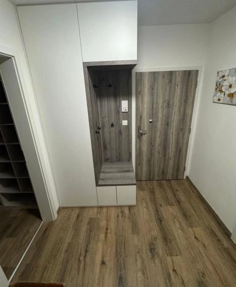 Byt na prenájom - ul. Malokrasňanská, Bratislava III TOP