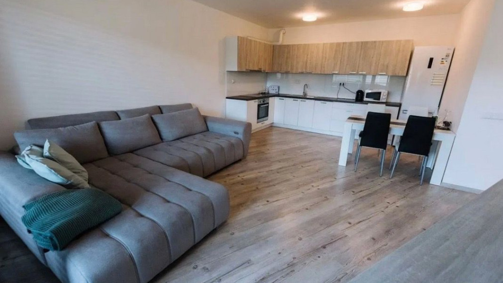 Byt na prenájom - ul. Bajkalská, Bratislava III TOP