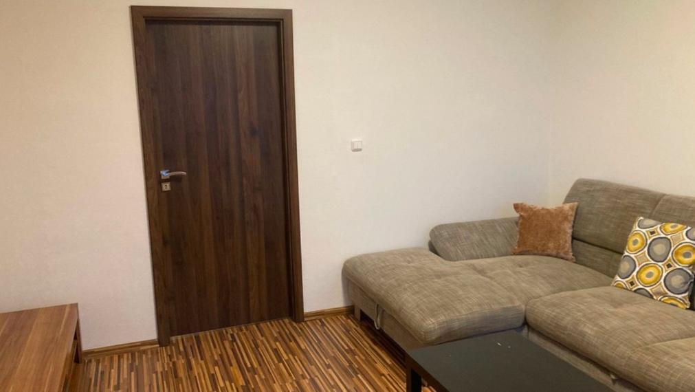 Byt na prenájom - ul. Jána Poničana, Bratislava TOP