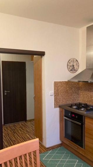 Byt na prenájom - ul. Jána Poničana, Bratislava TOP