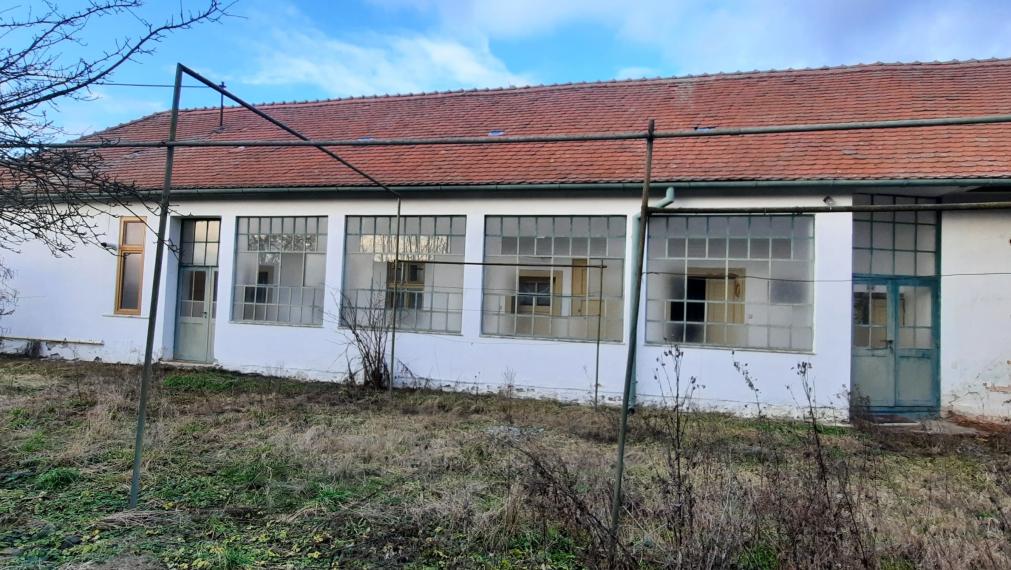 Dom na predaj - Tesárske Mlyňany