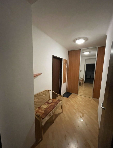 Pekný dvojizbový byt na prenájom, nachádza sa na ulici Odbojárov v Bratislave III TOP