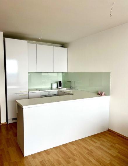 Veľký luxusný byt na predaj, nachádza sa na ulici Bajkalská 9A v Bratislave III TOP