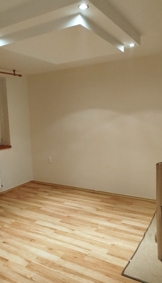 3i byt s garážou na prenájom, Trenčín, Sihoť I, 750,- € s energiami