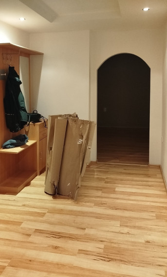 3i byt s garážou na prenájom, Trenčín, Sihoť I, 750,- € s energiami