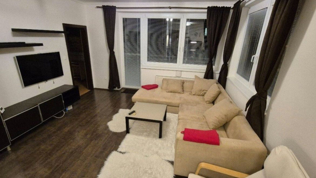 Svetlý 2-izbový byt na prenájom - ul. Uhrova, Bratislava III TOP