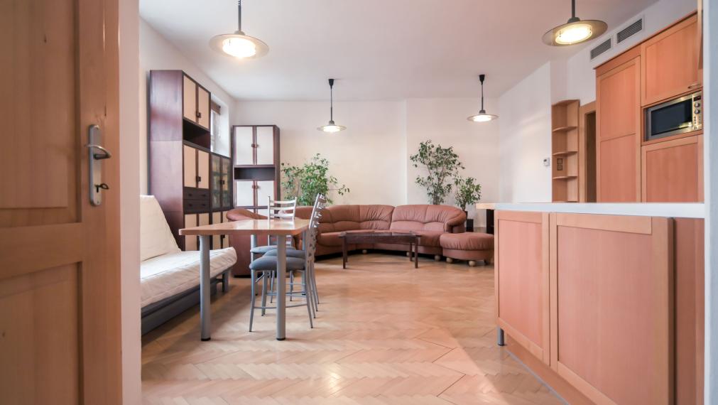 Výnimočný 4 izbový byt s atmosférou mestského domu na Šancovej ulici, TOP