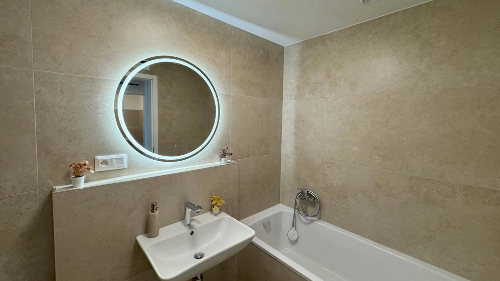 Pekný moderný byt - Bratislava I TOP