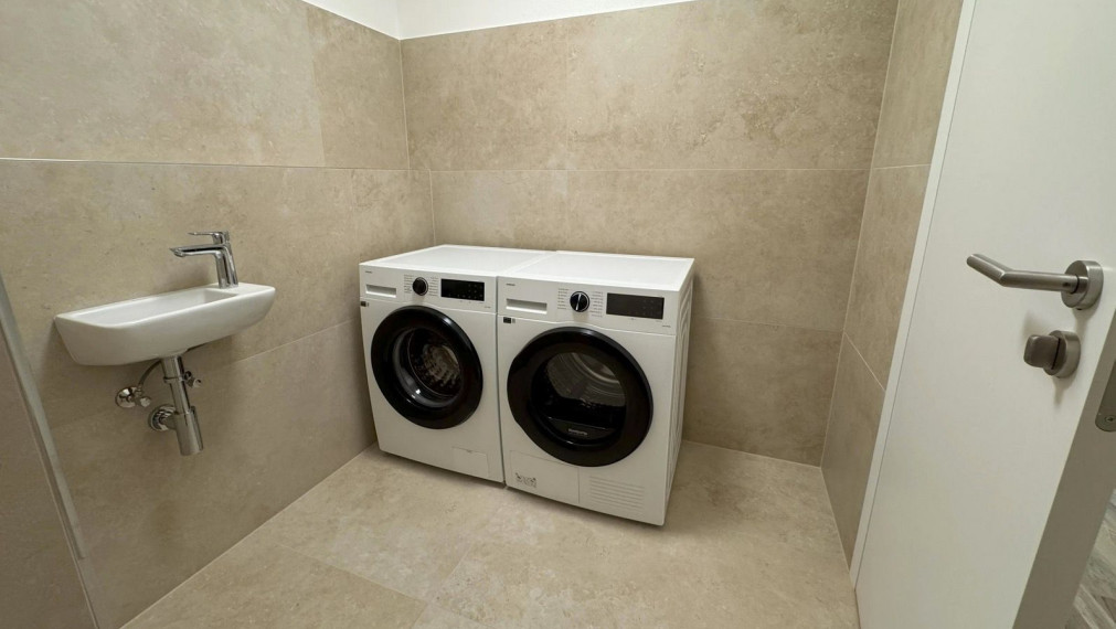 Pekný moderný byt - Bratislava I TOP