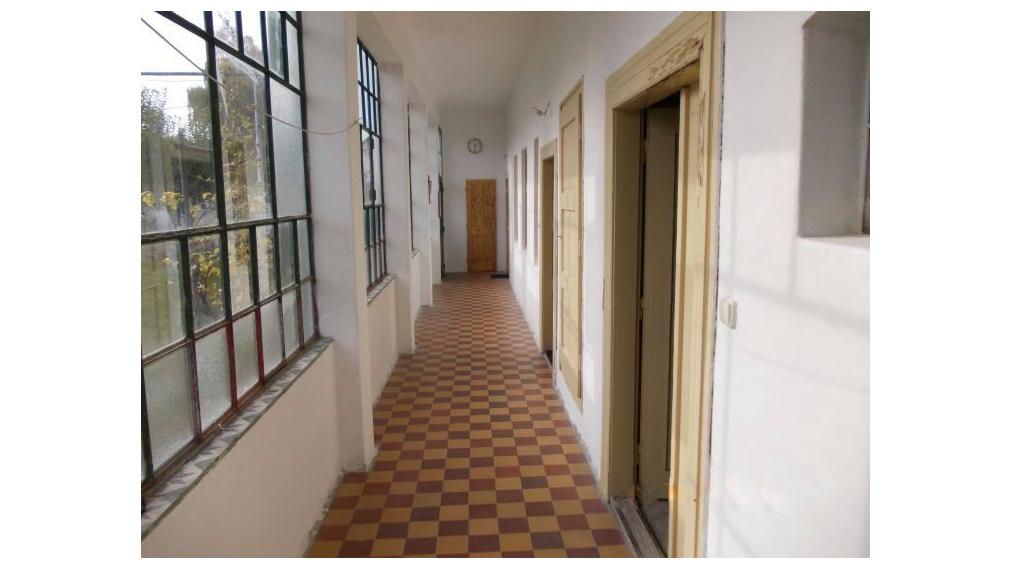 Útulný vidiecky rodinný dom s atmosférou na predaj - Tesárske Mlyňany