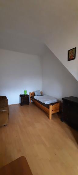 Útulný vidiecky rodinný dom s atmosférou na predaj - Tesárske Mlyňany