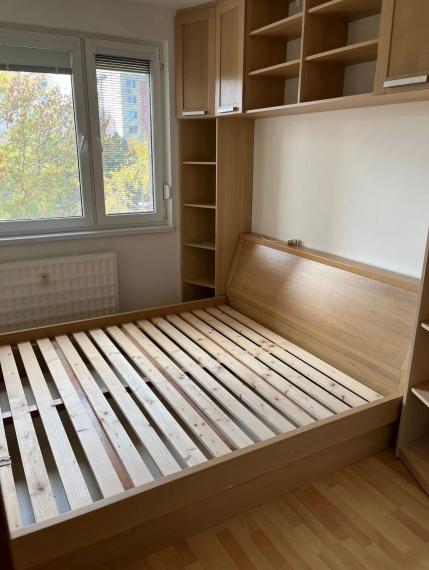 Slnečý byt s krásny výhľadom na predaj - Bratislava