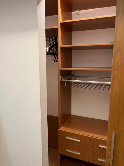 Slnečý byt s krásny výhľadom na predaj - Bratislava