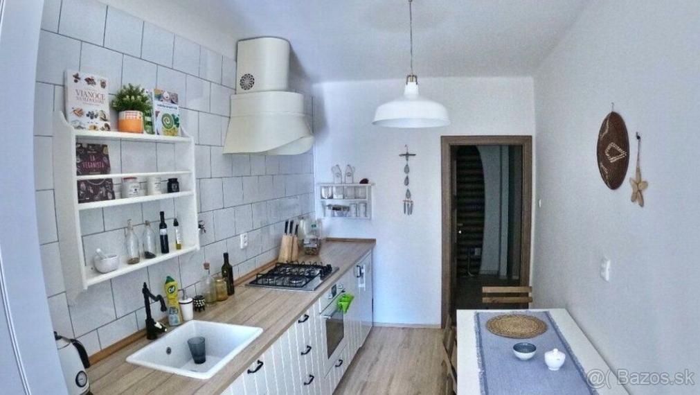 Štýlový 2-izbový byt na predaj v srdci Ružinova – ul. Ružová dolina, Bratislava II TOP