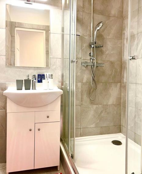  Svetlý byt vo vyhľadávanej lokalite na predaj - ul. Beňovského, Bratislava IV TOP