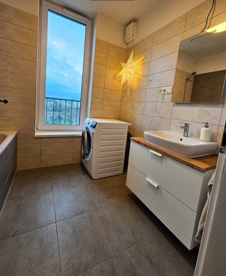 Moderný, slnečný 3-izbový byt na prenájom - ul. Bajkalská, Bratislava II TOP 