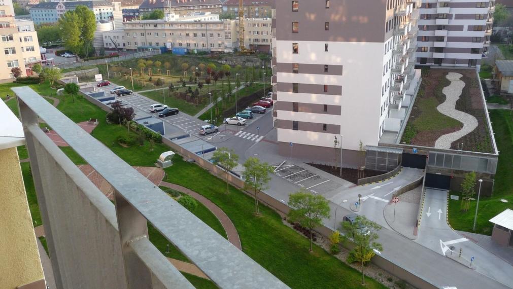 Príjemný a svetlý 2-izbový byt s balkónom na predaj - Bratislava II TOP