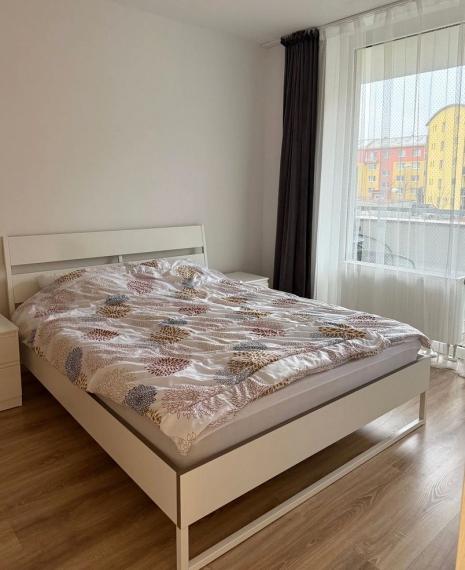 Moderný a kompletne zariadený 2-izbový byt na prenájom - Bratislava IV TOP