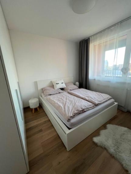 Kompletne zariadený 2-izbový byt na prenájom  - ul. Bosákova, Bratislava V TOP 