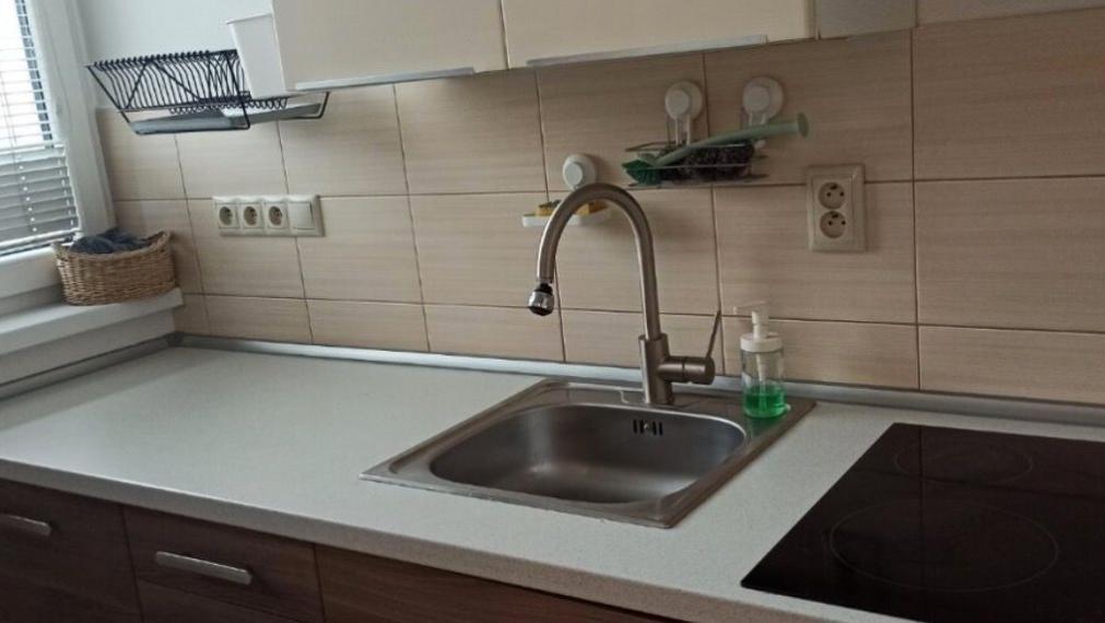 Klimatizovaný 2-izbový byt s loggiou na prenájom - Bratislava V TOP 