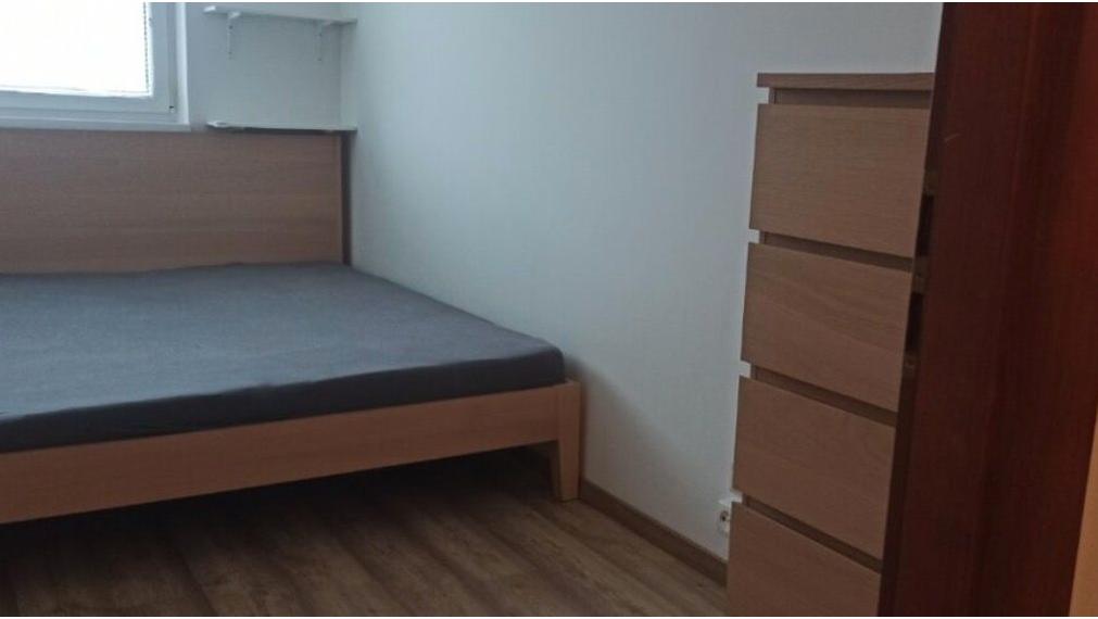 Klimatizovaný 2-izbový byt s loggiou na prenájom - Bratislava V TOP 