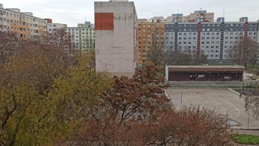 Klimatizovaný 2-izbový byt s loggiou na prenájom - Bratislava V TOP 