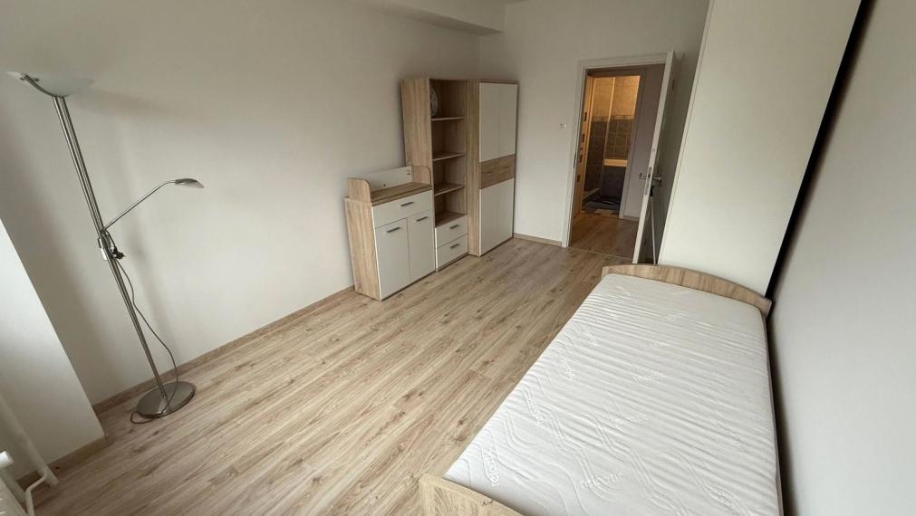 Čerstvo zrekonštruovaný 3 izbový priestranný byt na prenájom - Bratislava III TOP