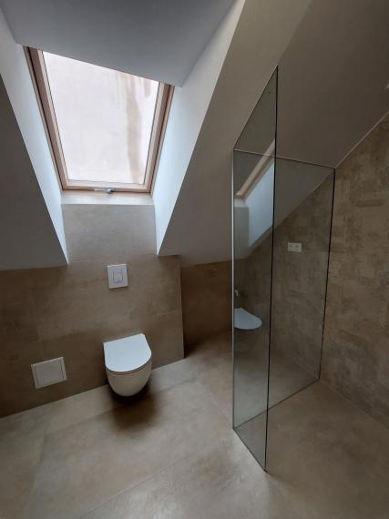 Novo-zrekonštruované klimatizované administratívne priestory na prenájom