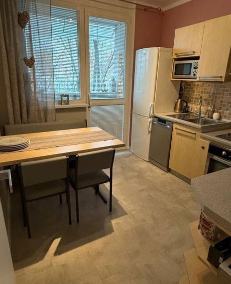 Na prenájom príjemný 3-izbový byt na Švabinského ulici v Petržalke TOP 