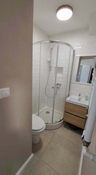 Na prenájom modernizovaná garsónka na ulici Československých parašutistov - Bratislava II TOP