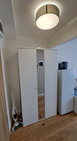 Na prenájom modernizovaná garsónka na ulici Československých parašutistov - Bratislava II TOP