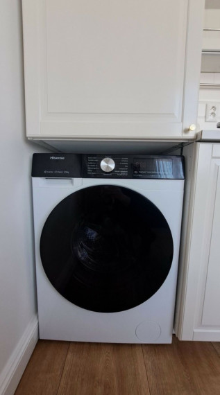 Na prenájom modernizovaná garsónka na ulici Československých parašutistov - Bratislava II TOP