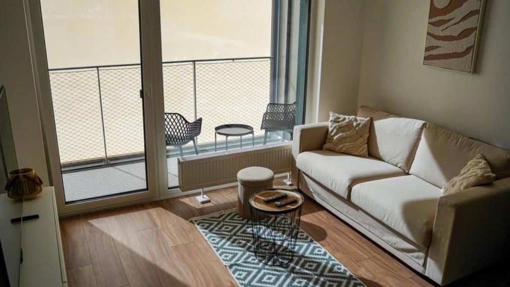  Na prenájom kompletne zariadený 1-izbový byt v novostavbe Olivia residence - Bratislava III TOP