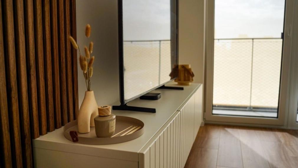  Na prenájom kompletne zariadený 1-izbový byt v novostavbe Olivia residence - Bratislava III TOP