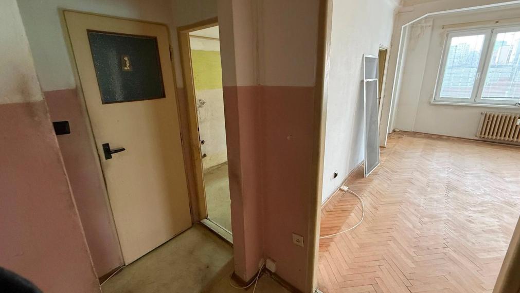 Na predaj 4-izbový byt v pôvodnom stave na Martinčekovej ulici - Bratislava II TOP