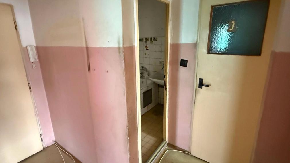 Na predaj 4-izbový byt v pôvodnom stave na Martinčekovej ulici - Bratislava II TOP