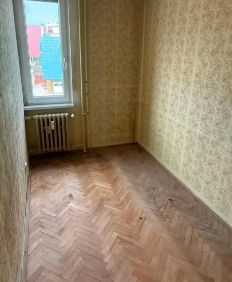 Na predaj 4-izbový byt v pôvodnom stave na Martinčekovej ulici - Bratislava II TOP