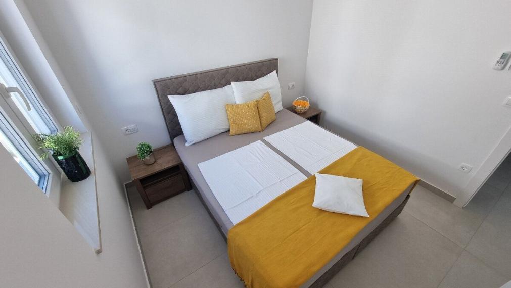 Nové kompletne zariadené apartmány na predaj-  Novalja, ostrov Pag