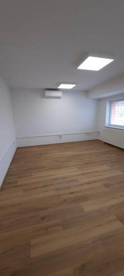 Reprezentatívny kancelársky priestor na prenájom v Nitre