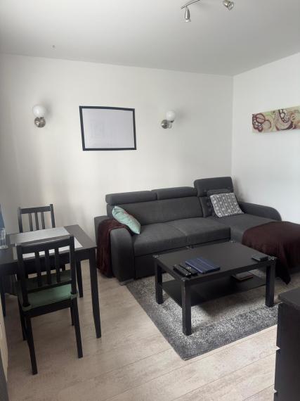 Prenájom 2-izbového zariadeného bytu  – Petržalka TOP