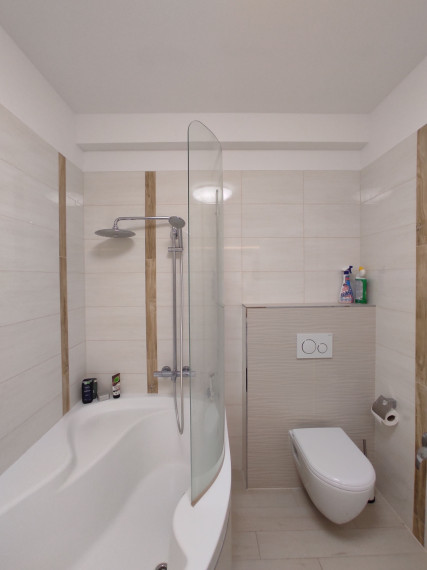 EXKLUZÍVNE Priestranný 3-izbový byt s nadštandardnou terasou 54,7 m² | Záhorská Bystrica – Pod Vŕškami