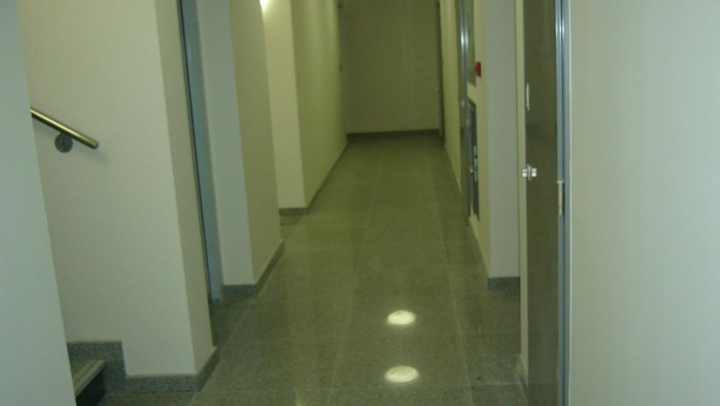 Celok 2 kancelárií 64m2 s vlastným zázemím v centre na Dunajskej ulici - Staré Mesto