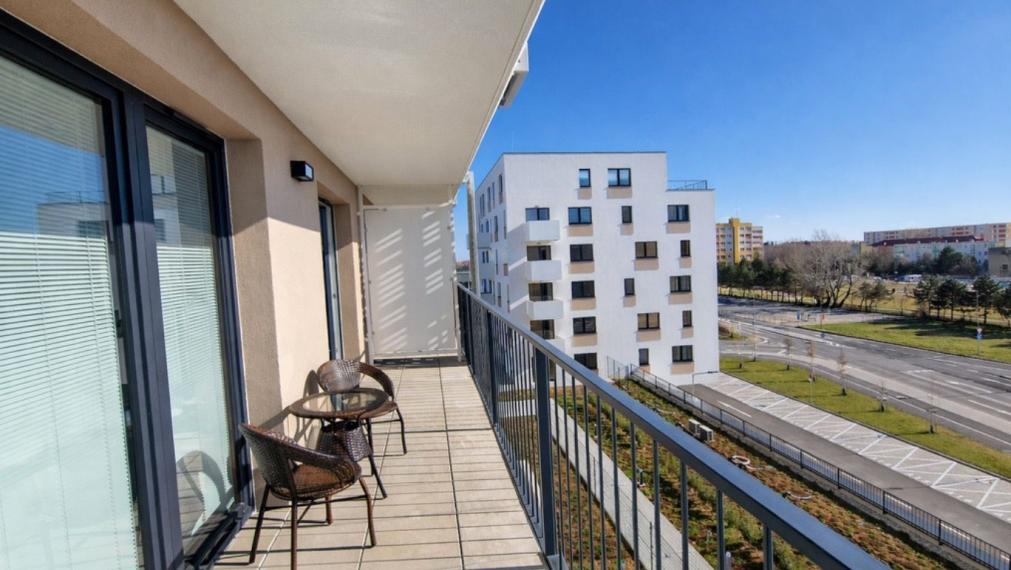 Na prenájom 2-izbový byt v tichej lokalite v Rači - Bratislava III TOP 