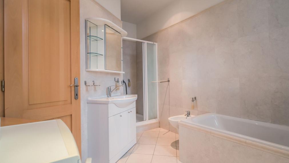 Výnimočný 4 izbový byt s atmosférou mestského domu, Šancova ulica, TOP