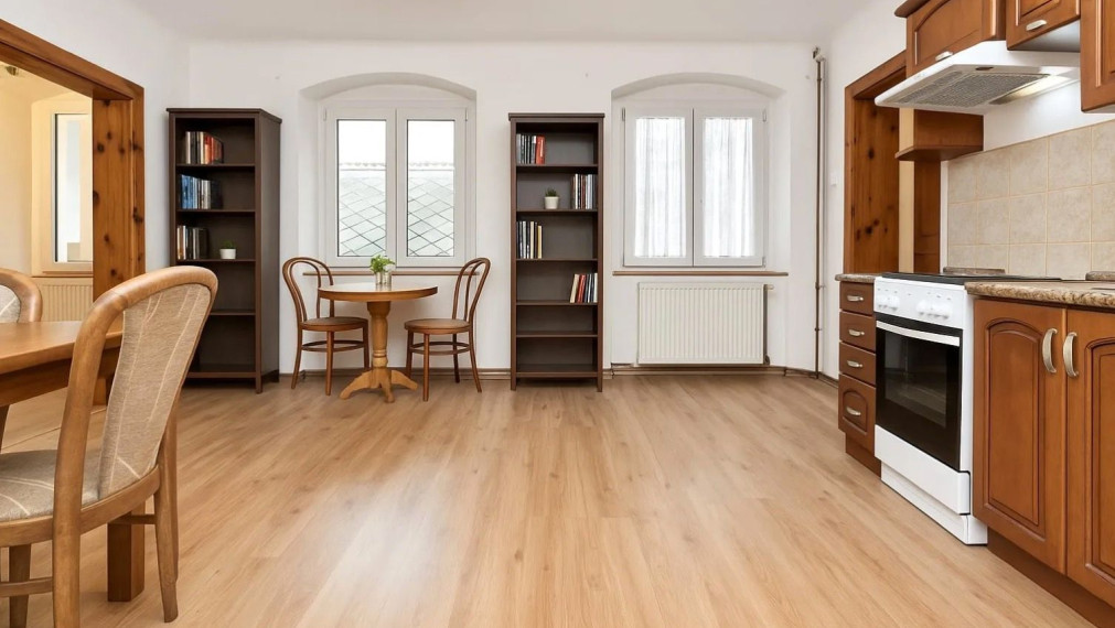 Priestranný 3-izbový byt na predaj - Bratislava I TOP