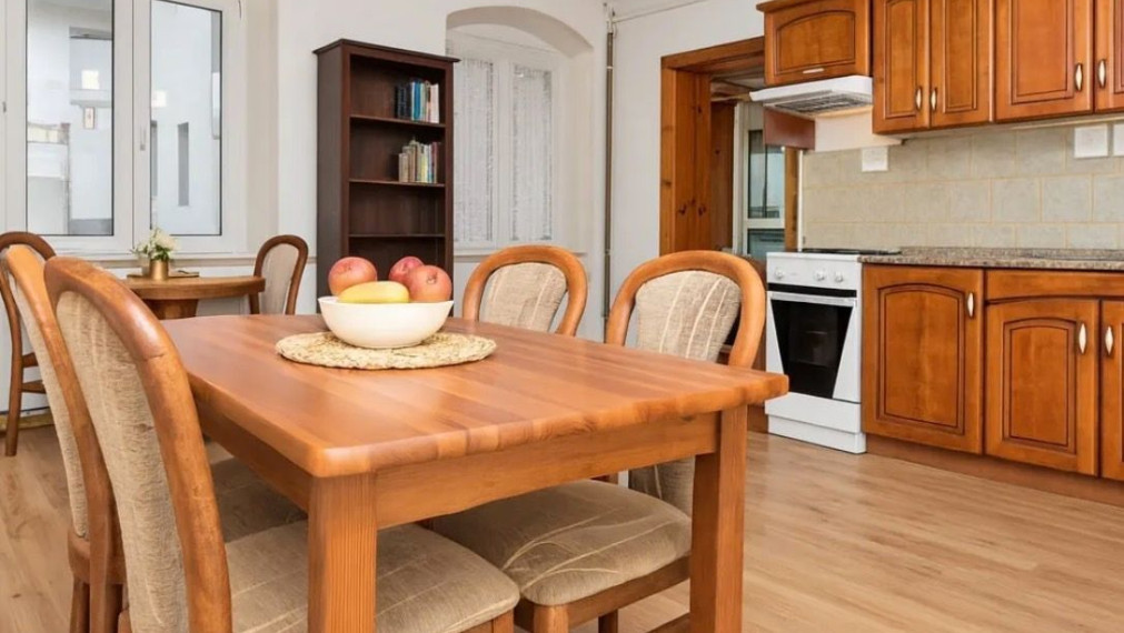 Priestranný 3-izbový byt na predaj - Bratislava I TOP