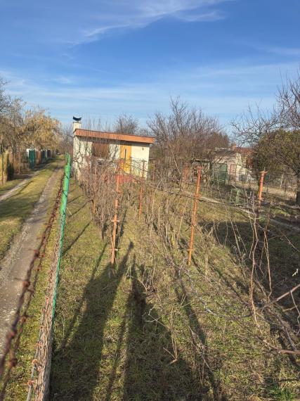 Na predaj chatka v Podunajských Biskupiciach